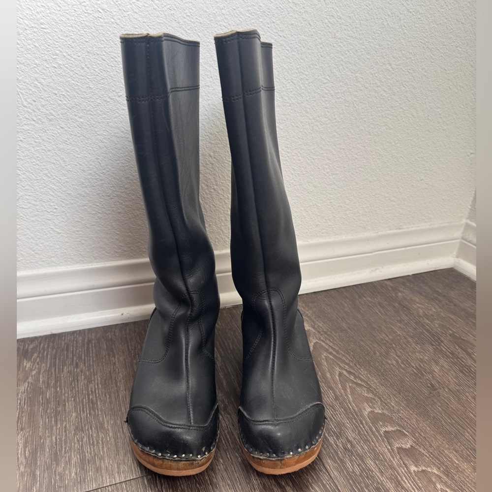 Black Leather Clog Boots with Wood Platform